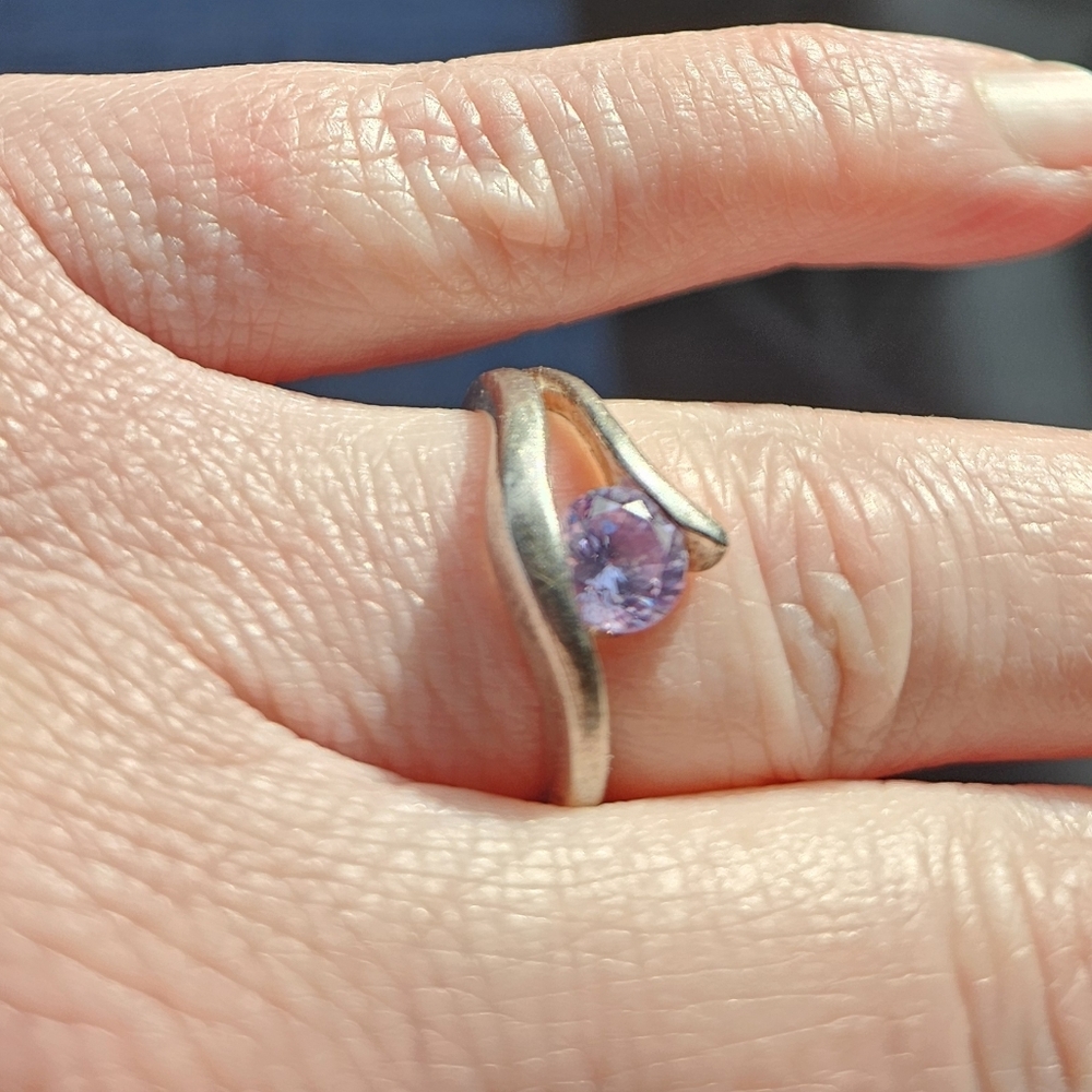 Elegant Sterling 925 Silver Women's Ring 6.5